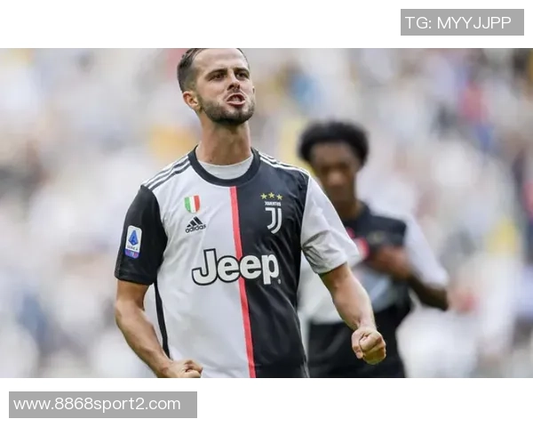 加兰赛后加练苦中作乐三分命中后大跳庆祝展现激情