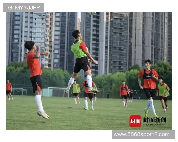 禁区内明显犯规帅惟浩遭无视球员集体抗议引发争议 禁区内明显犯规帅惟浩遭无视球员集体抗议引发争议