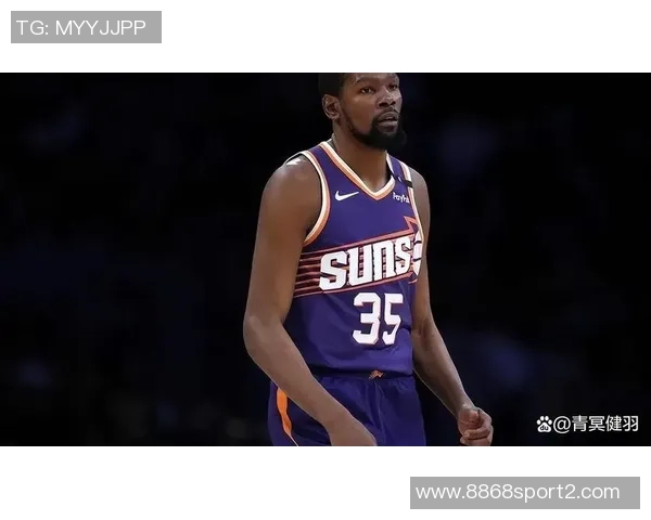 皮尔斯谈个人观点女主持回应信任问题引发热议